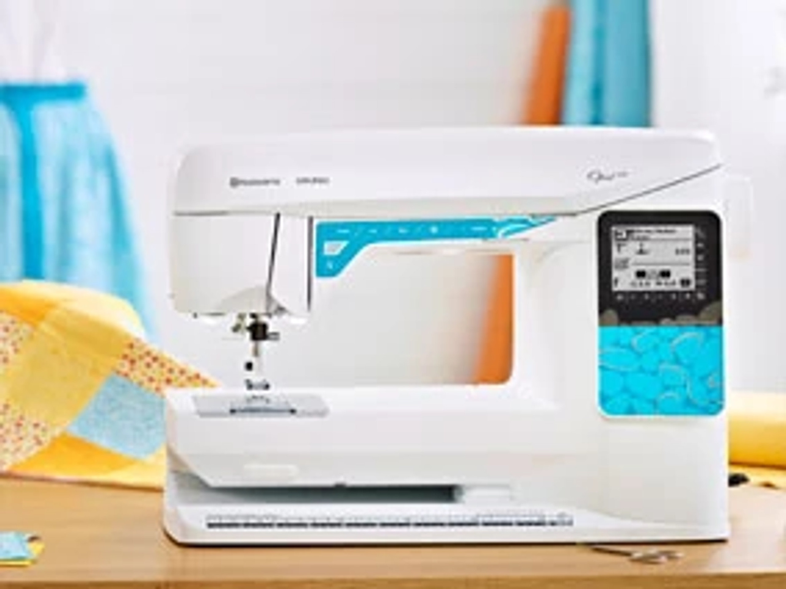 HUSQVARNA® VIKING® OPAL™ 670 Sewing Machine