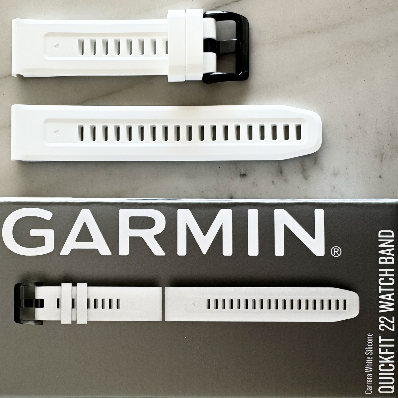 Garmin QuickFit® 22 Watch Band, Black/Pebble Gray Silicone