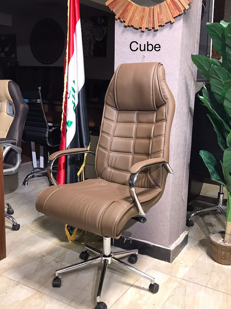 كرسي دوار جلد موديل (cube)