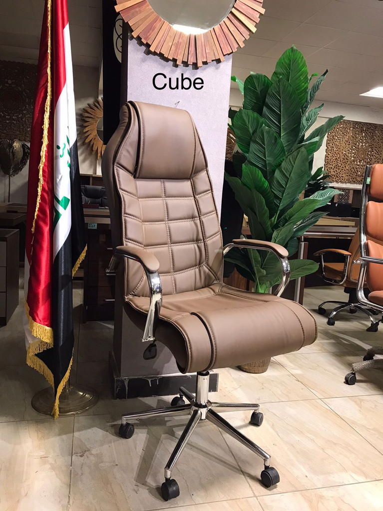 كرسي دوار جلد موديل (cube)