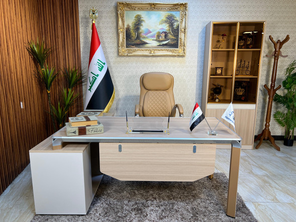 ميز مكتب موديل ZK-A5-018 A قياس 180*160 سم