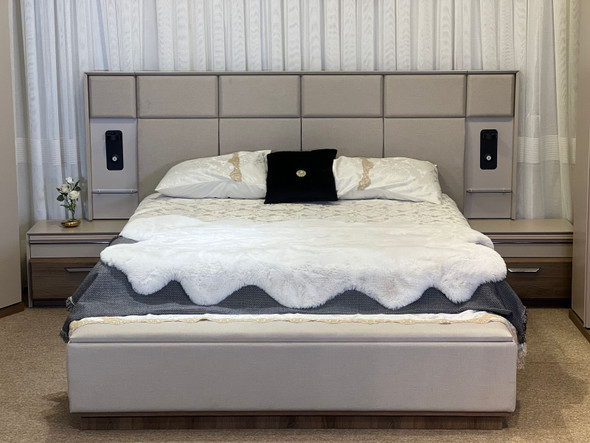 غرفة نوم نفرين باريس