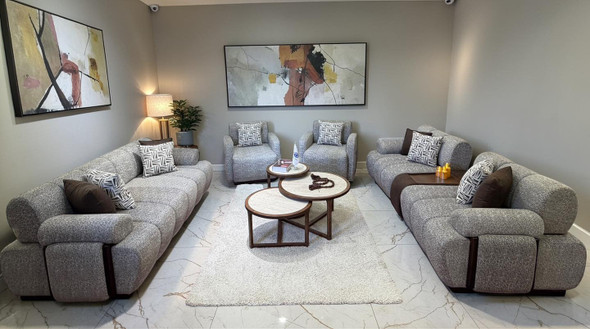 تخم 7 مقاعد مودرن طوكيو