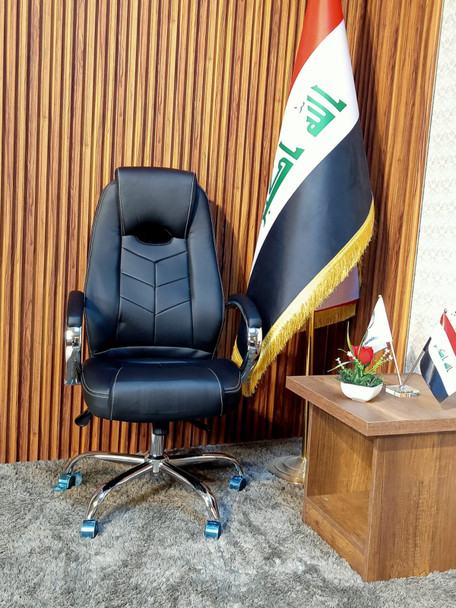 كرسي دوار جلد موديل 7183