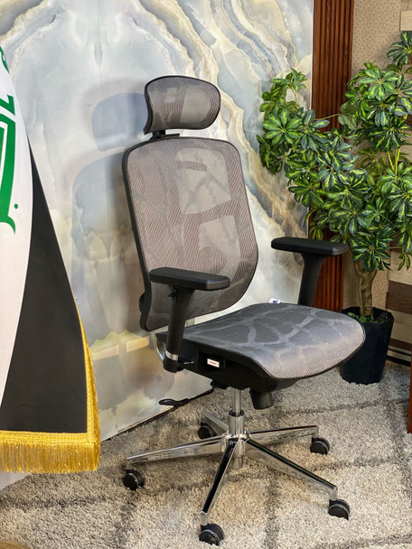 كرسي طبي مخمل مقعد متحرك موديل LA-896 SH