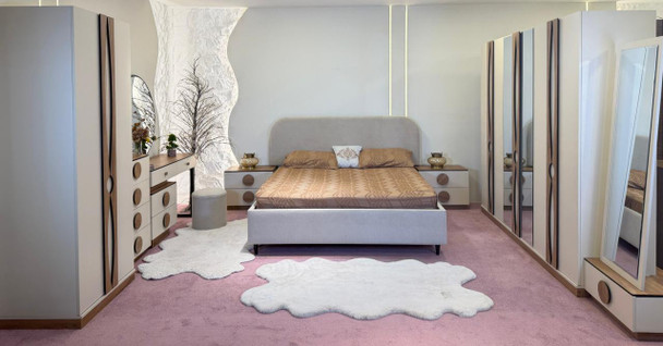 غرفة نوم نفرين ميلانتو