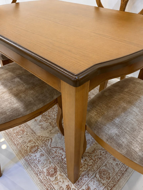 ميز طعام 4 كراسي مهكل