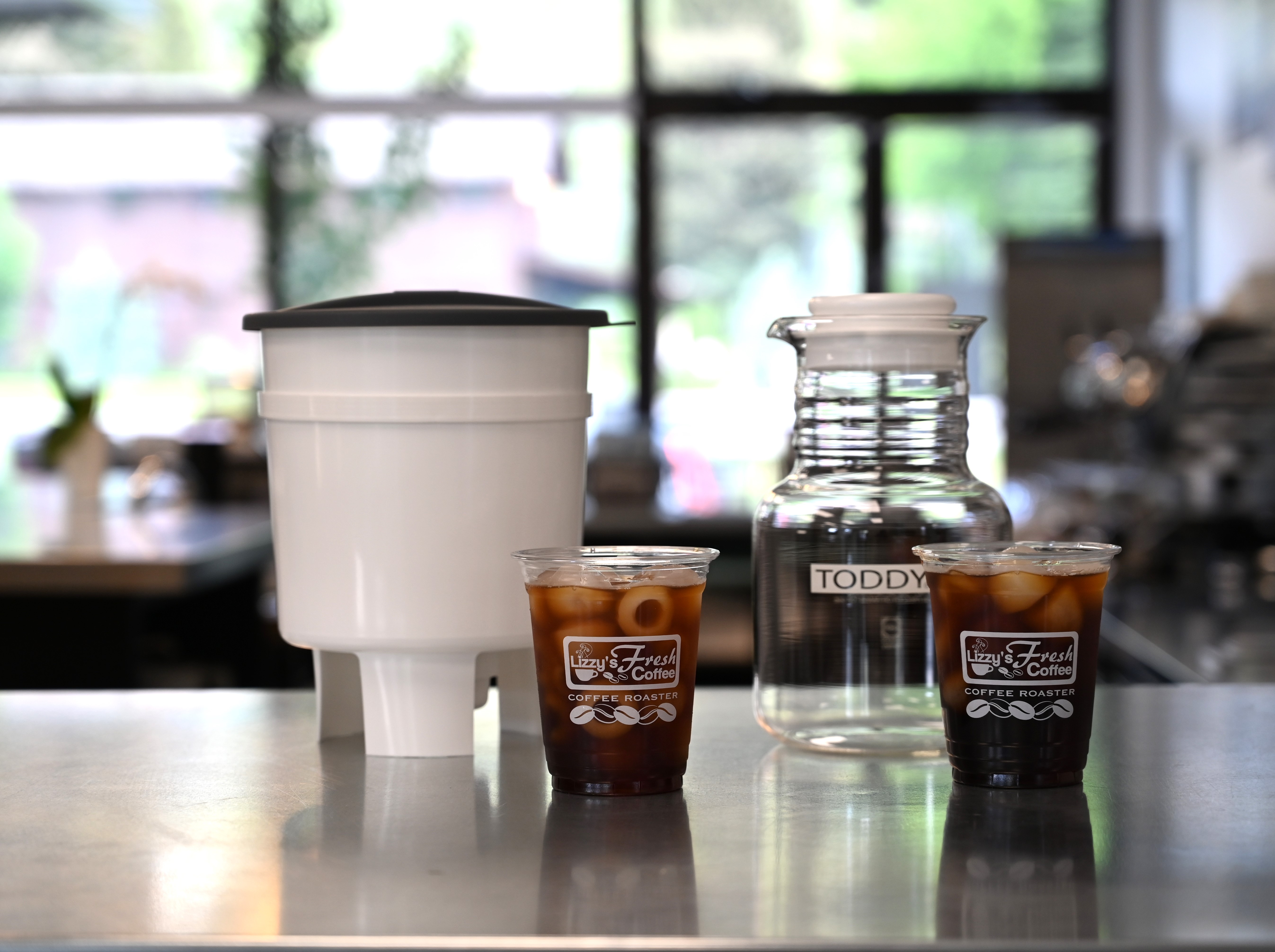 EQUIPMENT - COLD COFFEE BREWERS - COLD BREW - Lizzy's Fresh Coffee