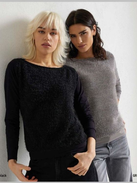 Maglia donna a manica lunga realizzata in un morbido mix di cotone 4863 JADEA