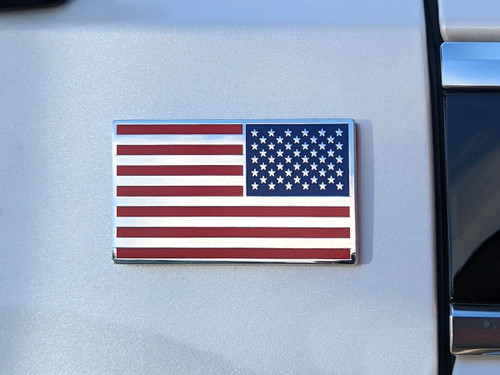 Ascending Tri Color US Flag Metal Badge (3M)