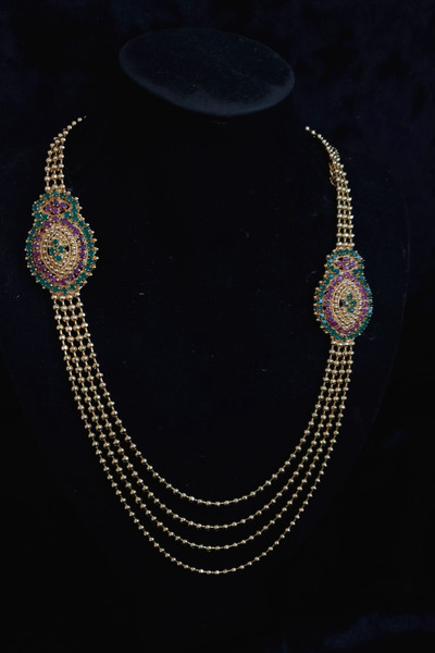 Multi-color chain necklace
