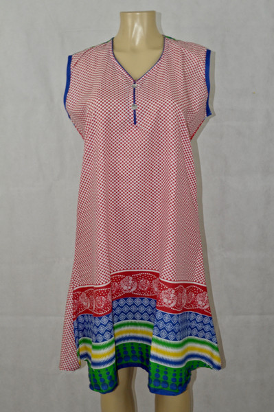 Pink & white checkered sleeveless kurti