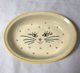 Kitty Face With Hearts Cat Food Bowl