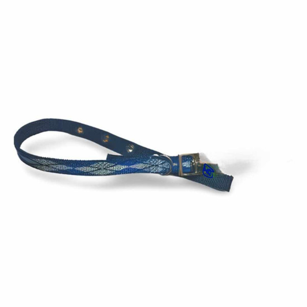 Dog lead with blue argyle pattern