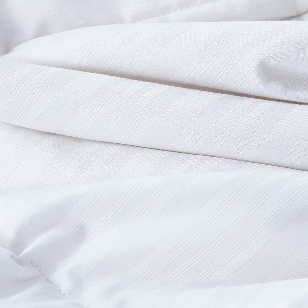 Lightweight RestAssured® White Goose Down Oversized Comforter by Eddie  Bauer® (Hypoallergenic)