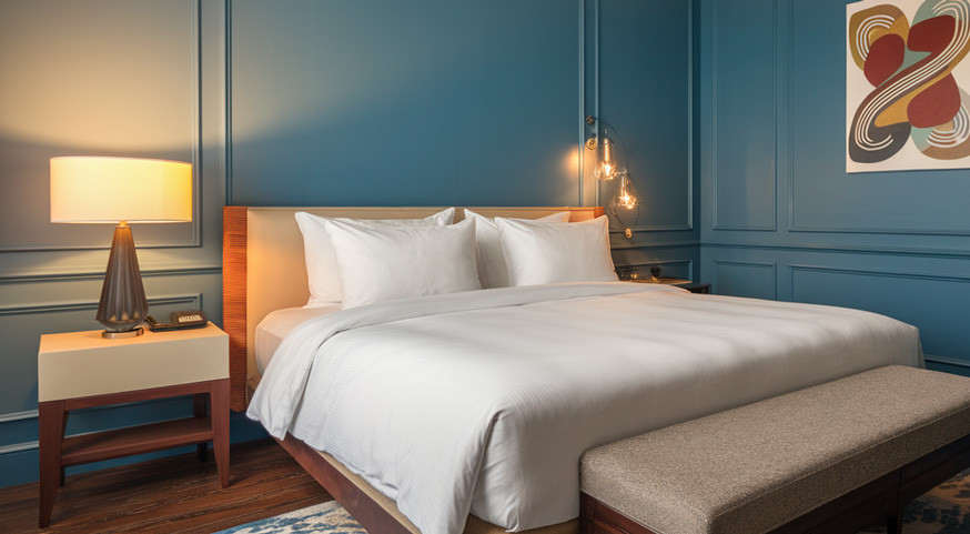 Double and Triple Sheeting: Hotel Bedding Techniques for Home Comfort | DOWNLITE Bedding