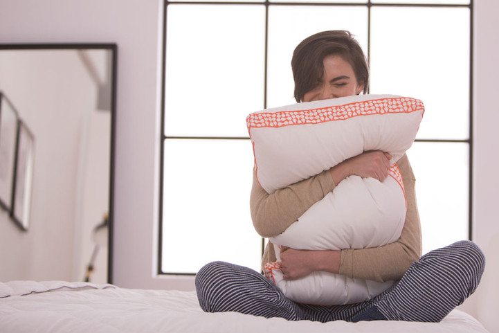 Bed Pillows Come In Different Shapes? - DOWNLITE