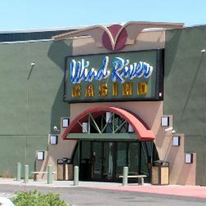 Wind River Hotel & Casino Bedding