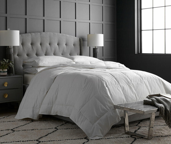 Hotel Bedding