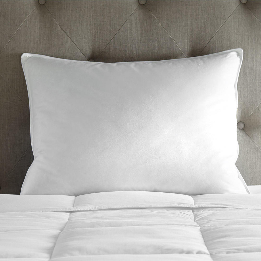 50/50 Down & Feather Hotel Pillow Medium Side Sleeper | DOWNLITE