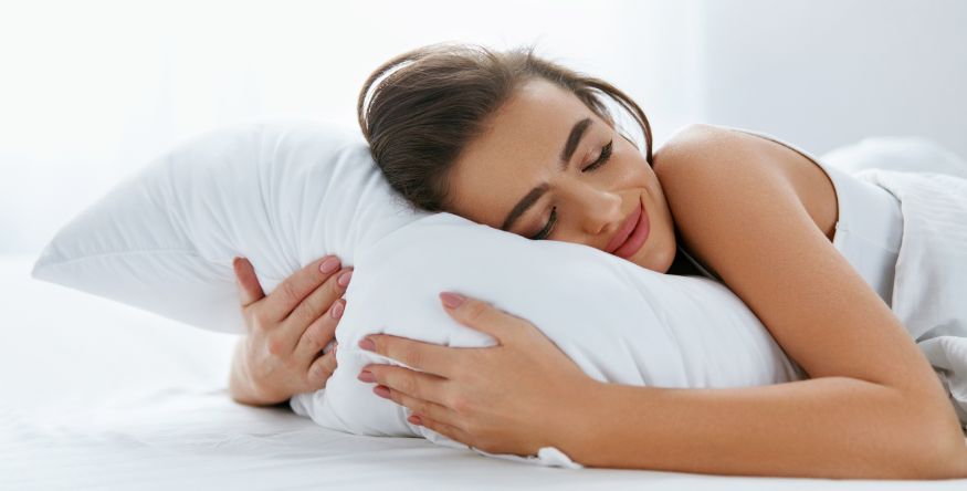 Choose the Best Sleep Position & Improve Your Posture | DOWNLITE Blog