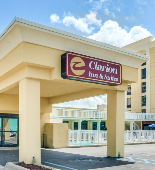 Clarion Inn Bedding