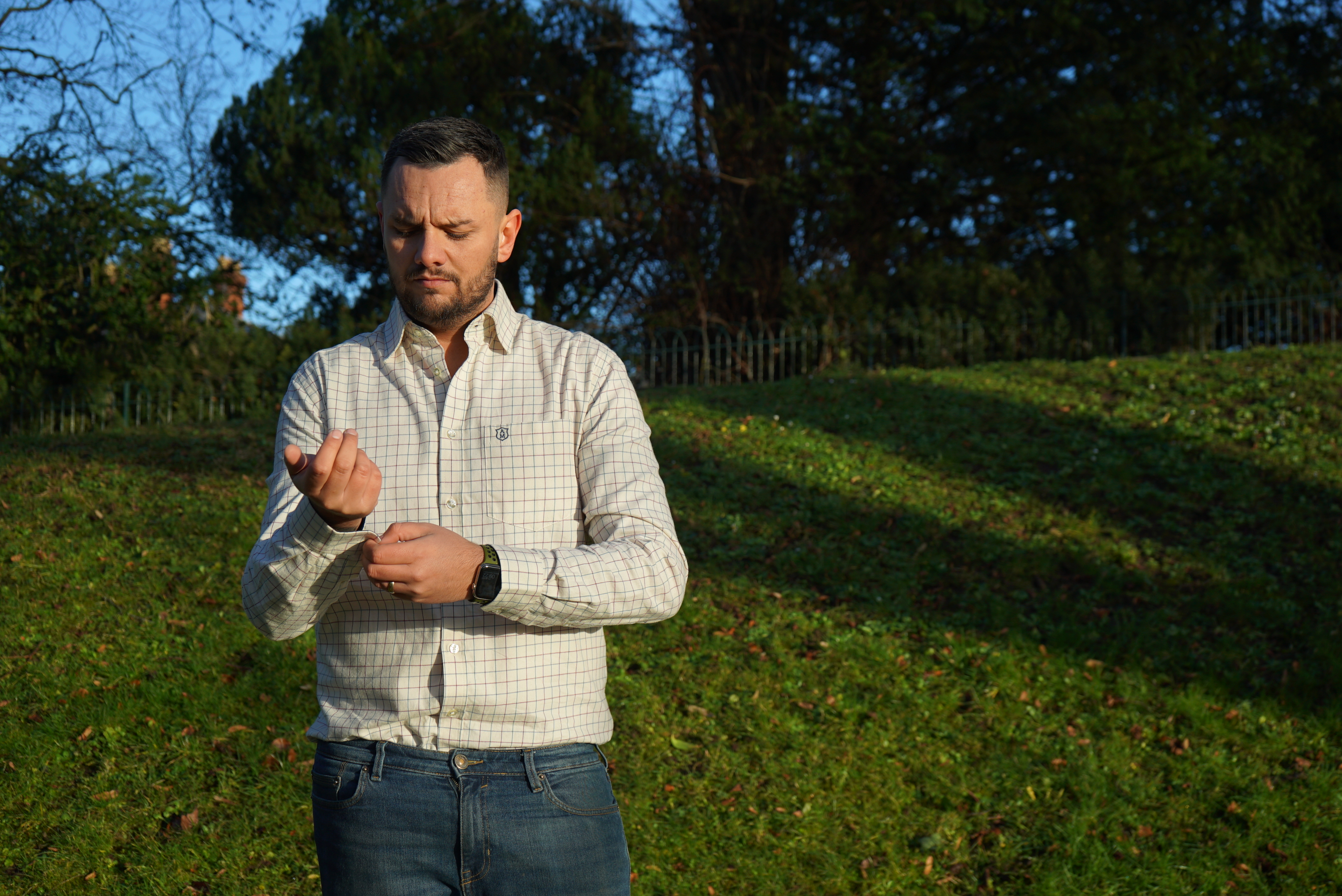 Understanding Weaves and Fabrics in Country Check Shirts