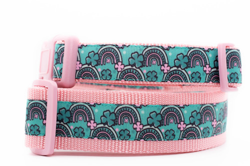 Collar with pink nylon and a shamrock rainbow pattern with green background.  Top is 1 inch wide and bottom is 1.5 inch wide.