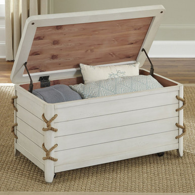 Dockside - White - Storage Trunk (469-OT1012) by Liberty Furniture