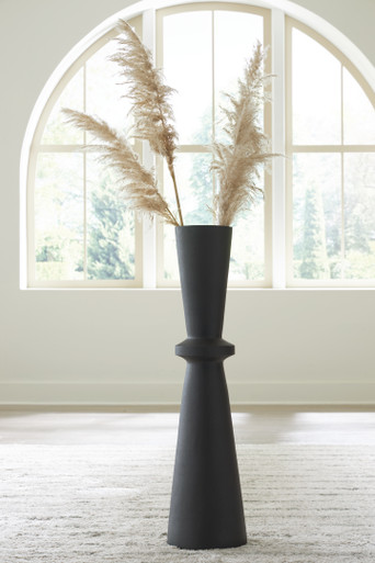Collisten - Black - Vase (A2000664) by Ashley