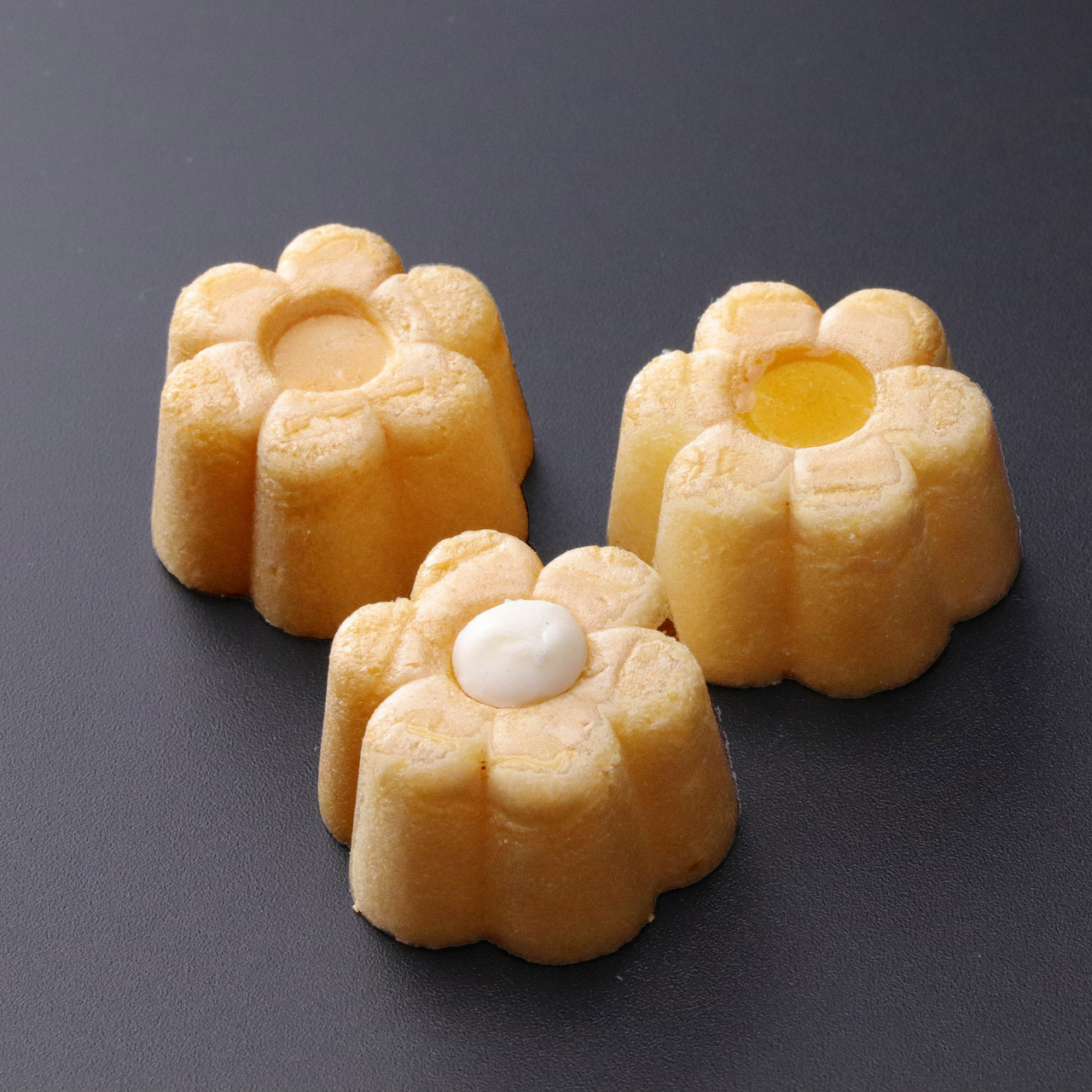 Japanese Wagashi MONAKA Shells, C148 Small Flowers