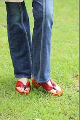 "hitete" heeled Geta, Chiffon Red Design (KT-15)