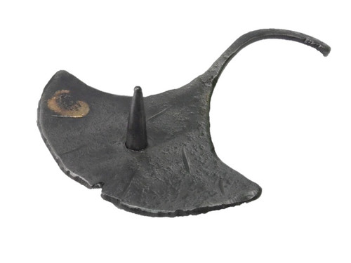 Matsui Cast Iron Candle Stand Shaped Like a Ginkgo Leaf, NO.1