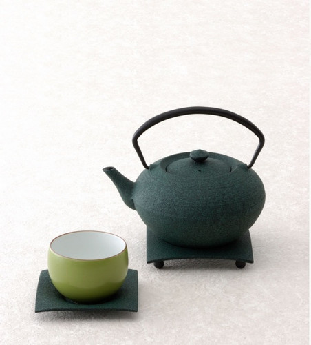 Chushin Kobo Colorful Cast Iron Teapot L Green