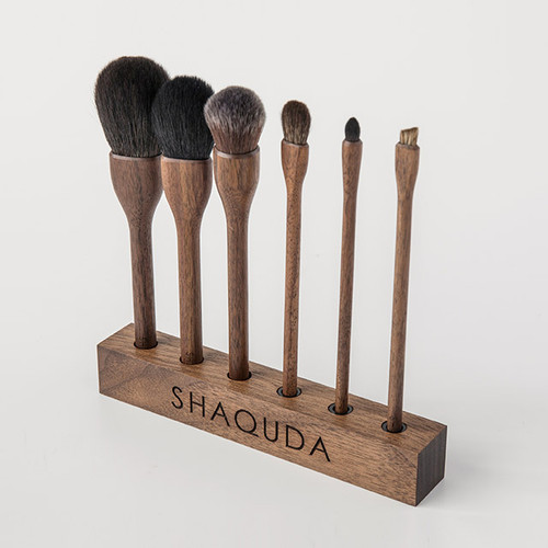 MIZUHO Brush 'UBU' Walnut Brush display, 6 brushes