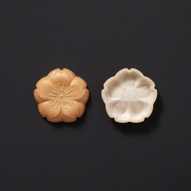 Japanese Wagashi MONAKA Shells SAKURA C020, 50 Sets