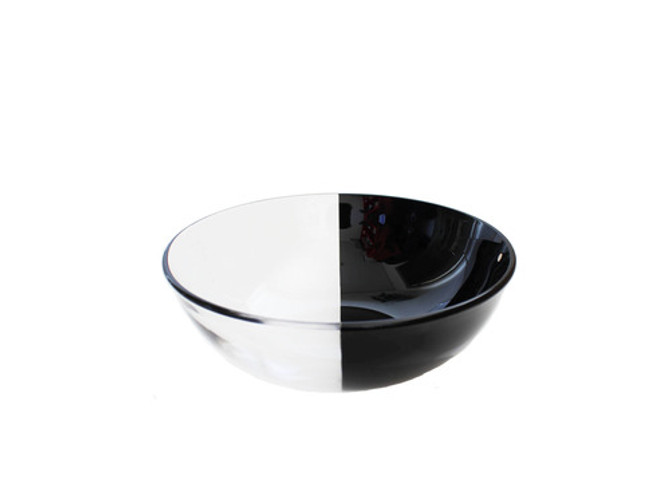 DEN Glass Bowls with Japanese Lacquer