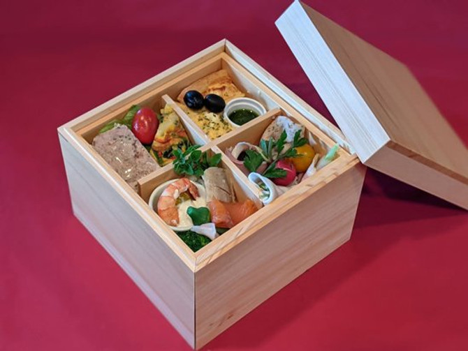 Kiso Wooden Slide-Open Bento Lunch Box