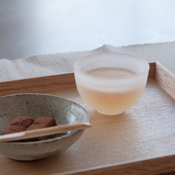 Frozen Glass (Cold-) Tea Cup, "SNOWSTORM"