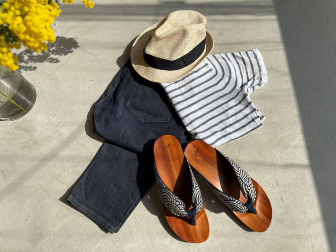 "Monogatari" Unisex Geta, Navy & White Waves Pattern (S-2)