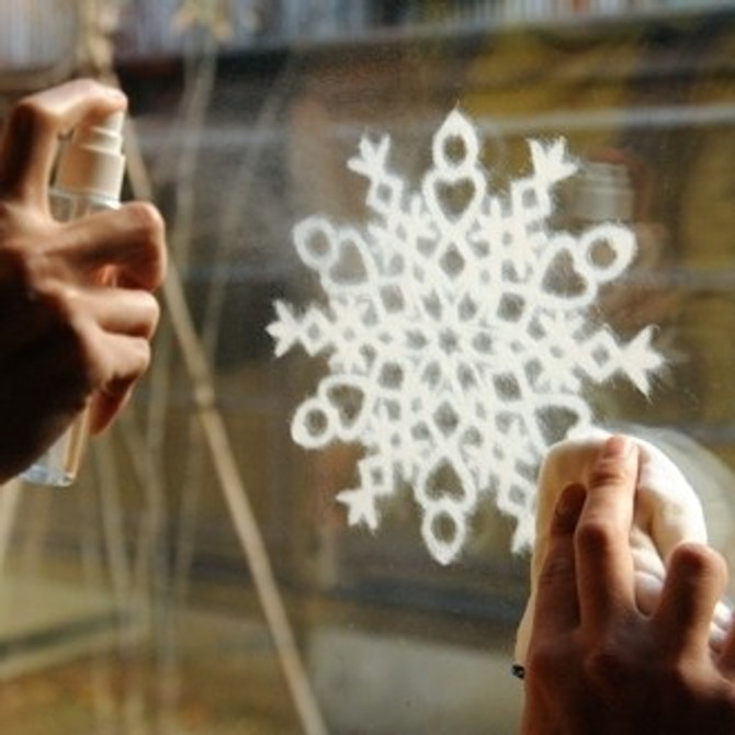 IEDA Mino Washi Reusable Window Decoration, Snowflake Gift Box 22 Snowflakes