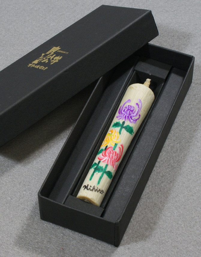 Japanese Handmade Candle with Seasonal Floral Paintings November
