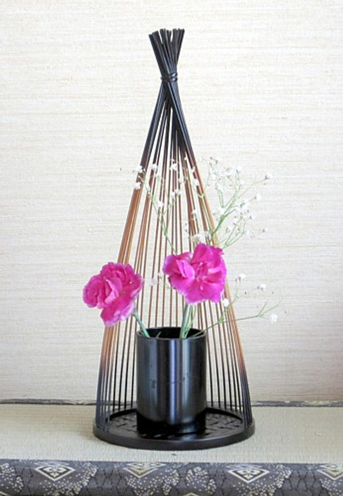 Miyabi Andon Bamboo Flower Vase 'Yukinoko'