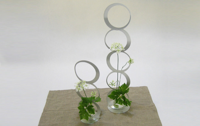 ALART Modern Style Spiral Vase "YURAGI"