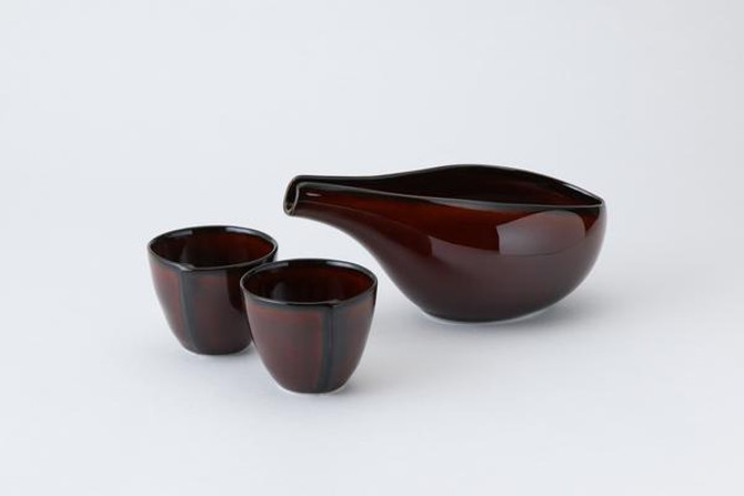 Brown Lacquer Collection "HASU" Sake Gift SET