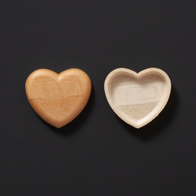 Japanese Wagashi MONAKA Shells, Large Heart C052, 50 monaka