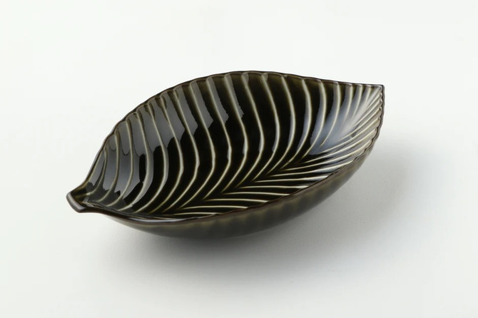 "GIYAMAN" Glass-look Porcelain Leaf Bowl