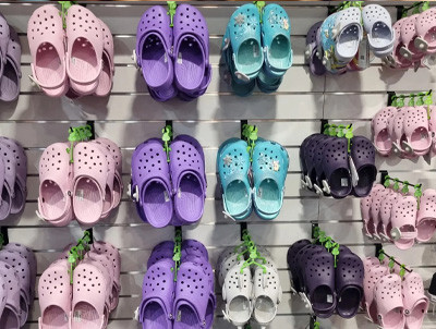 Top 5 Reasons to Buy Your Next Pair of Crocs at FISH Outback Stores