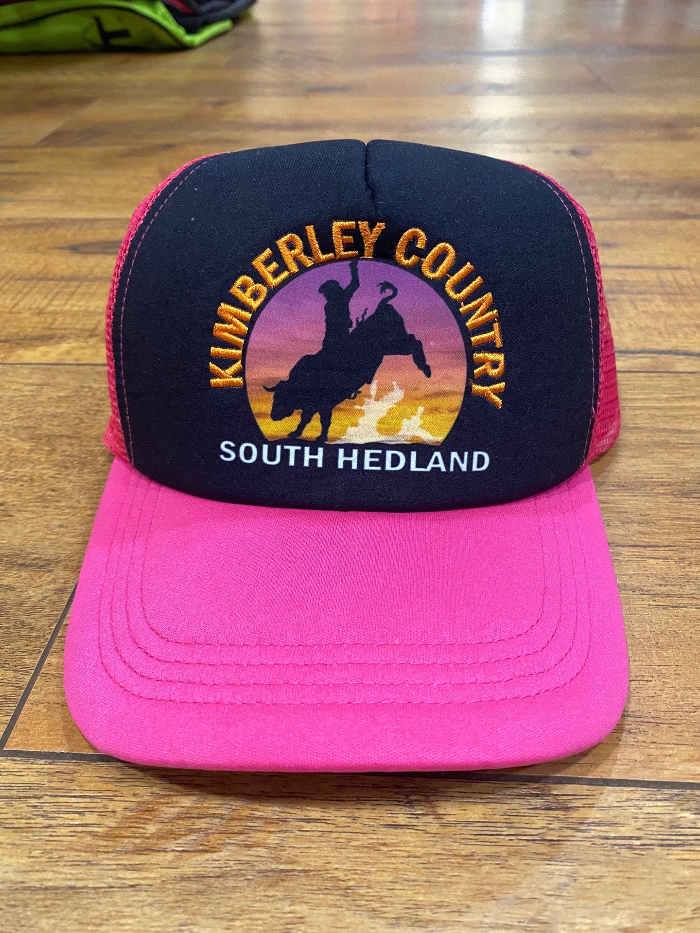 R.M. Williams - Steers Head Logo Cap, Pink - County Clothes