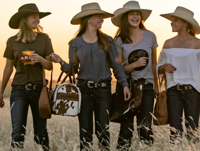 Unmatched Women’s Clothing at FISH Outback Stores